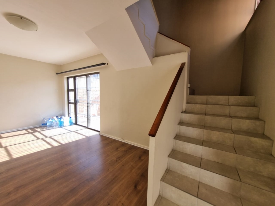 To Let 3 Bedroom Property for Rent in Cotswold Eastern Cape
